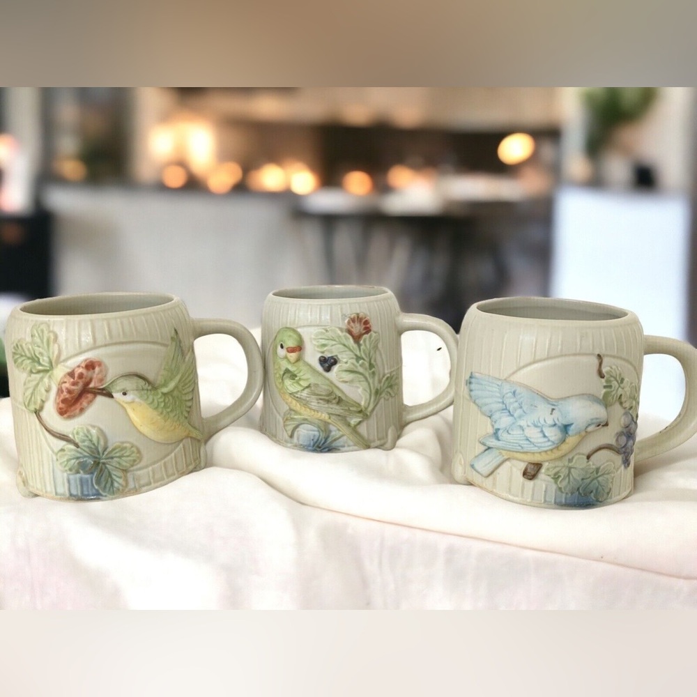 Takahashi BIRDs Figural 3 pc 3-D Footed Coffee Mug Vintage  Hand Painted